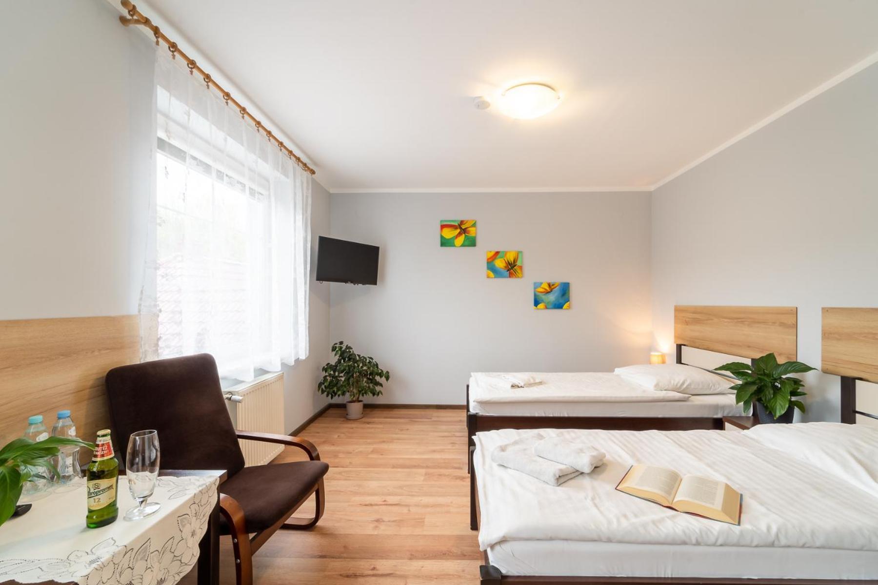 Bed and Breakfast Tawerna "Cicha Przystan" Зелена Гура Екстер'єр фото